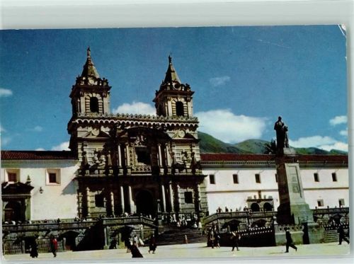 Quito Das Denkmal von Mariscal Sucre auf der Plaza Santo Domingo.