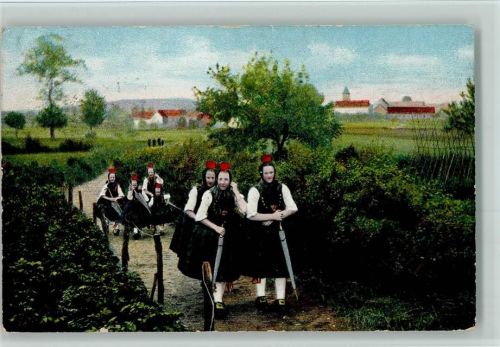 Verlag Bäcker Nr. 2445 - Spaziergang mit Schirme Trachten Hessen 1910