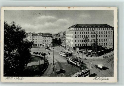 Halle 1942 Riebeckplatz , Hotel Goldene Kugel AK