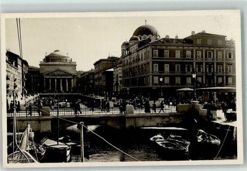 34100 Trieste / Triest / Trst - Veduta sul Canale Fischerboot