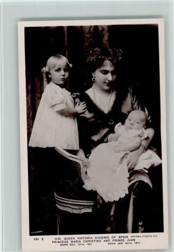 Rotary Foto Serie 281 Z - Foto Franzen - Queen mit ihren Kindern Adel Spanien Foto AK