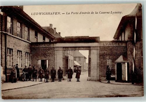 Ludwigshafen Kaserne Lyautey Eingang Wachsoldaten