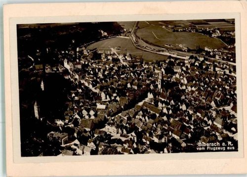 Biberach 1931 Fliegeraufnahme des Ortes mit St. Martins-Kirche Original aufmontierte Verlagsmusterkarte