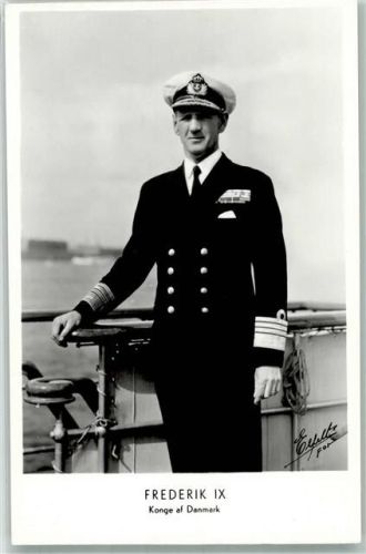 König Friedrich IX in Marine Uniform Stenders Forlag Nr. 6940 Adel Dänemark 1953 Foto AK