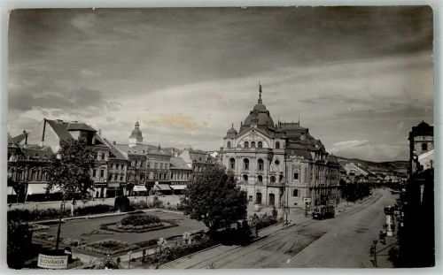 Kassa Theater Litfaßsäule Straßenbahn