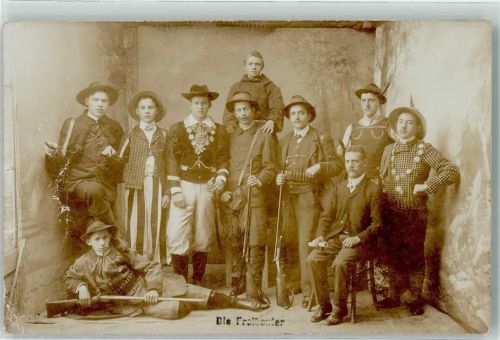 Die Freibeuter Theatergruppe in Kostümen Volksschauspiel Privatfoto AK