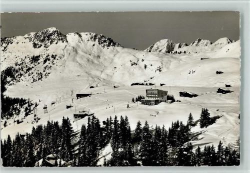 Riederalp Rinderhorn Riederfurka Skifahrer