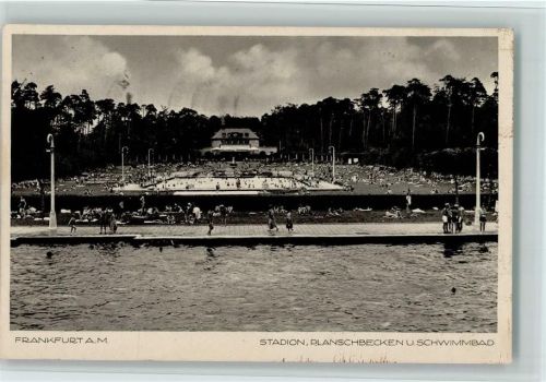 Frankfurt Stadion Planschbecken und Schwimmbad