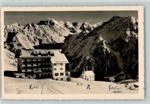 Sölden Neues Berghotel Winteraufnahme