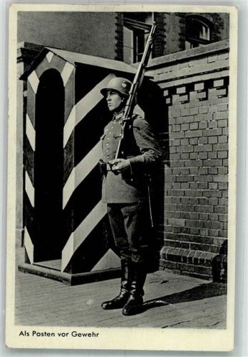 1937 Landser in Uniform auf Wachposten Fotograf Heinz Schröter