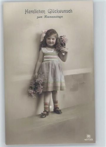 Serie 4073-2 Foto AK Mädchen mit Blumen