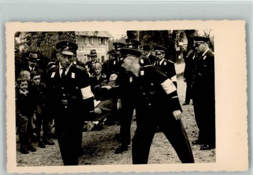 Übung mit Verletzten Foto ca 1940 AK