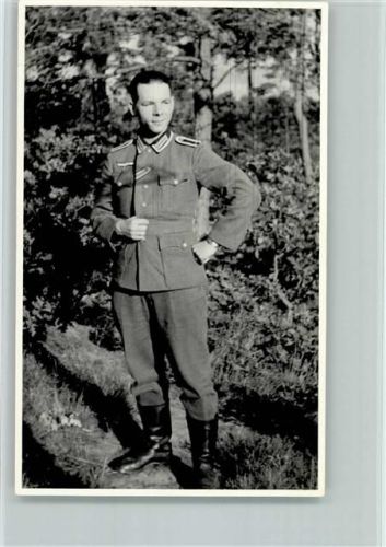 1943