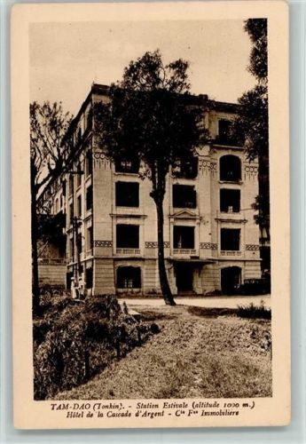 1918 Hotel de la Cascade d`Argent
