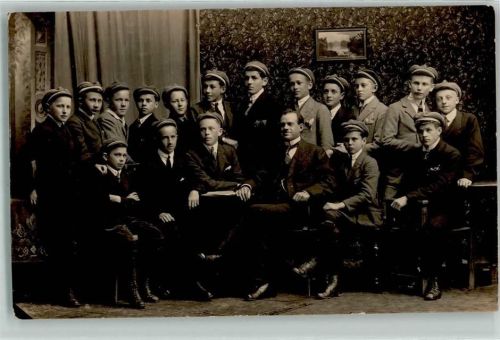 Deggendorf Pennäler Gruppenfoto Unterschriften Ort handschriftlich
