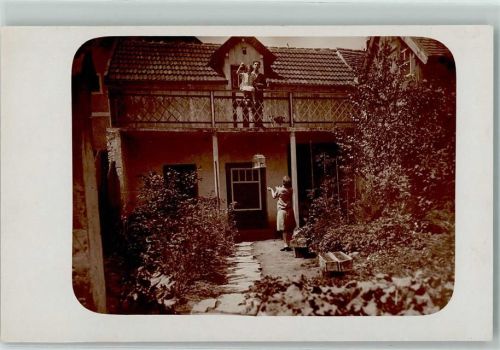 84163 W8386 Reisbach , Niederbay Privatfoto AK Katze Vogelkäfig Garten Ort handschriftlich