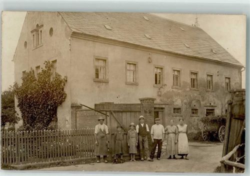 Mügeln Bauernhaus Mistwagen Gruppenaufnahme Ort lt. Fotograf