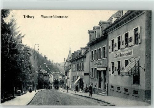 78098 W7740 Triberg im Schwarzwald - Wasserfallstraße Geschäft J. Santel Kleidergeschäft Geschäft C. Carle Sattler