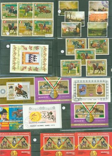 Lot mit 2 AK und 20 Briefmarken und Stempel Philatelie Pferdesport Springen Pferd Posten 21 bis 100 AK