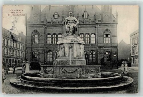 Köln Kalk 802 1910 Das neue Brunnendenkmal Frau Hut Kleid Mann