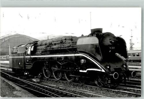 Leipzig Bahnhof Leipzig Stromliniendampflokomotive BR 18 201 Ort handschriftlich