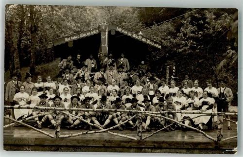 Bad Reichenhall Gebirgstrachten Erhaltungs-Verein Gruppenbild