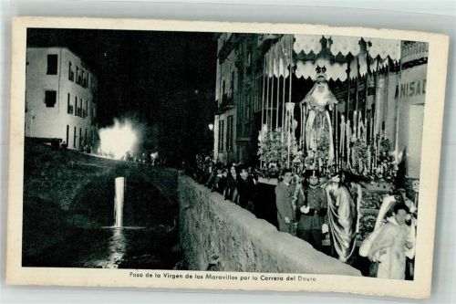 Lisboa Prozession der Jungfrau der Wunder am Douro