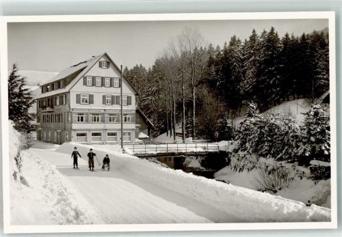 Obertal Winter Gasthaus Günter`s Kurhof Schlitten- u. Skifahrer