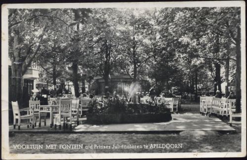 7311 Apeldoorn 1952 - Straßencafe,Juliana Toren
