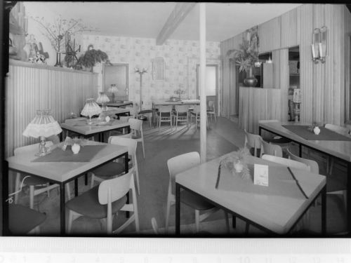57319 W5920 Diedenshausen , Kr Wittgenstein GLASNEGATIV Gasthaus mit Namen