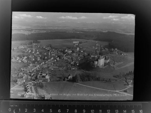 87730 W8944 Grönenbach , Allgäu GLASNEGATIV Kneippkurort, blick auf das Kneippkurheim