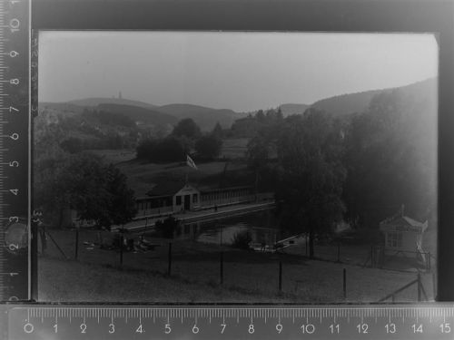 61389 W6384 Schmitten , Taunus GLASNEGATIV Schwimmbad
