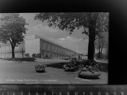 42651 W5650 Solingen GLASNEGATIV Neues Stadttheater m. Konzertsaal