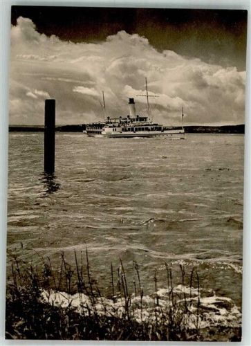 Überlingen Bodenseeschiff Raddampfer auf dem Ueberlinger See Fotograf Lotte Eckener