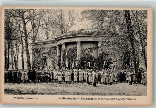 Potsdam Beisetzung d. Kaiserin Auguste Viktoria Antikentempel Sanssouci