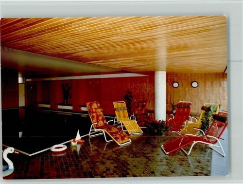 Daun Hotel Hommes Innenaufnahme Schwimmbad