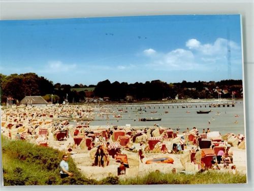 Haffkrug Strand Strandkörbe Seebrücke