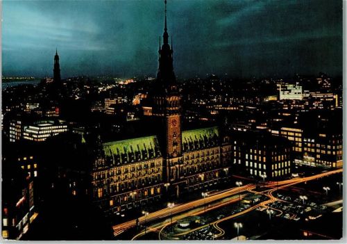Hamburg Rathaus bei Nacht
