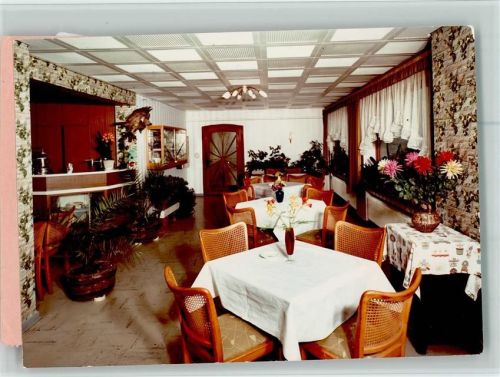 Heidelbeck Berggaststätte Pension Haus Waldfrieden Innenaufnahme Gastraum Dahlien