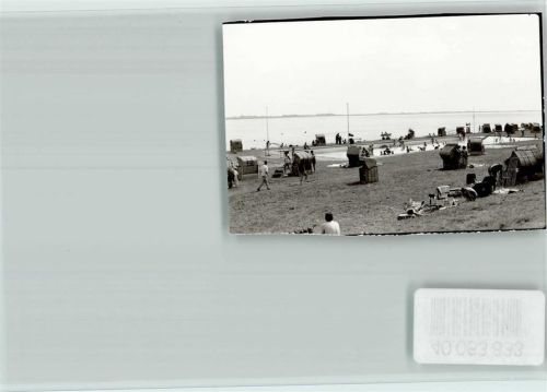 25832 W2253 Tönning FOTO KEINE AK Strand Strandkörbe
