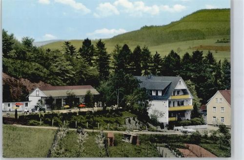 Eibelshausen Berg Haus Baum