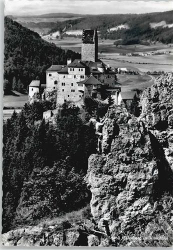 Kipfenberg Burg Felsen Feld