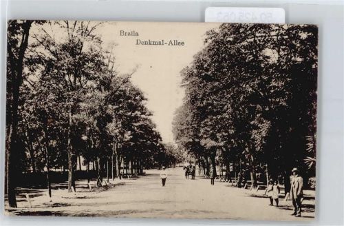 Braila Denkmal Allee