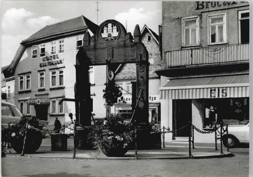 Nidda Eisdiele , Hotel zur Traube