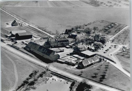 Neu-Isenburg Fliegeraufnahme, Gutsschänke Gut Neuhof