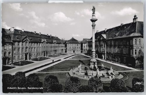 Eichstätt gel. 8.4.61, Residenzplatz