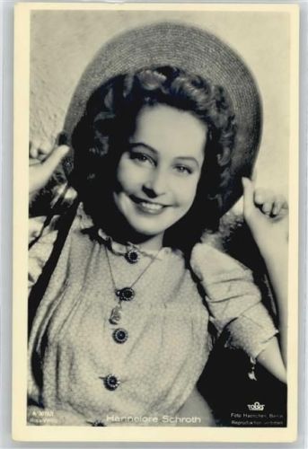 Schroth Hannelore , Ross No. 3075/1
