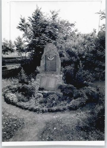 Sophienhamm Foto mit Negativ, Ehrenmal