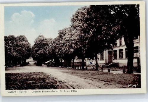 Varzy Grandes Promenades, Ecole de Filles