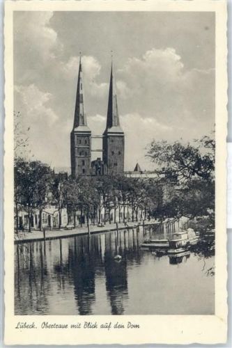 Lübeck Obertrave mit Blick auf den Dom